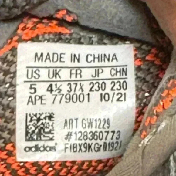 adidas Yeezy Boost 350 V2 Low Beluga Reflective size 5 - Picture 7 of 16